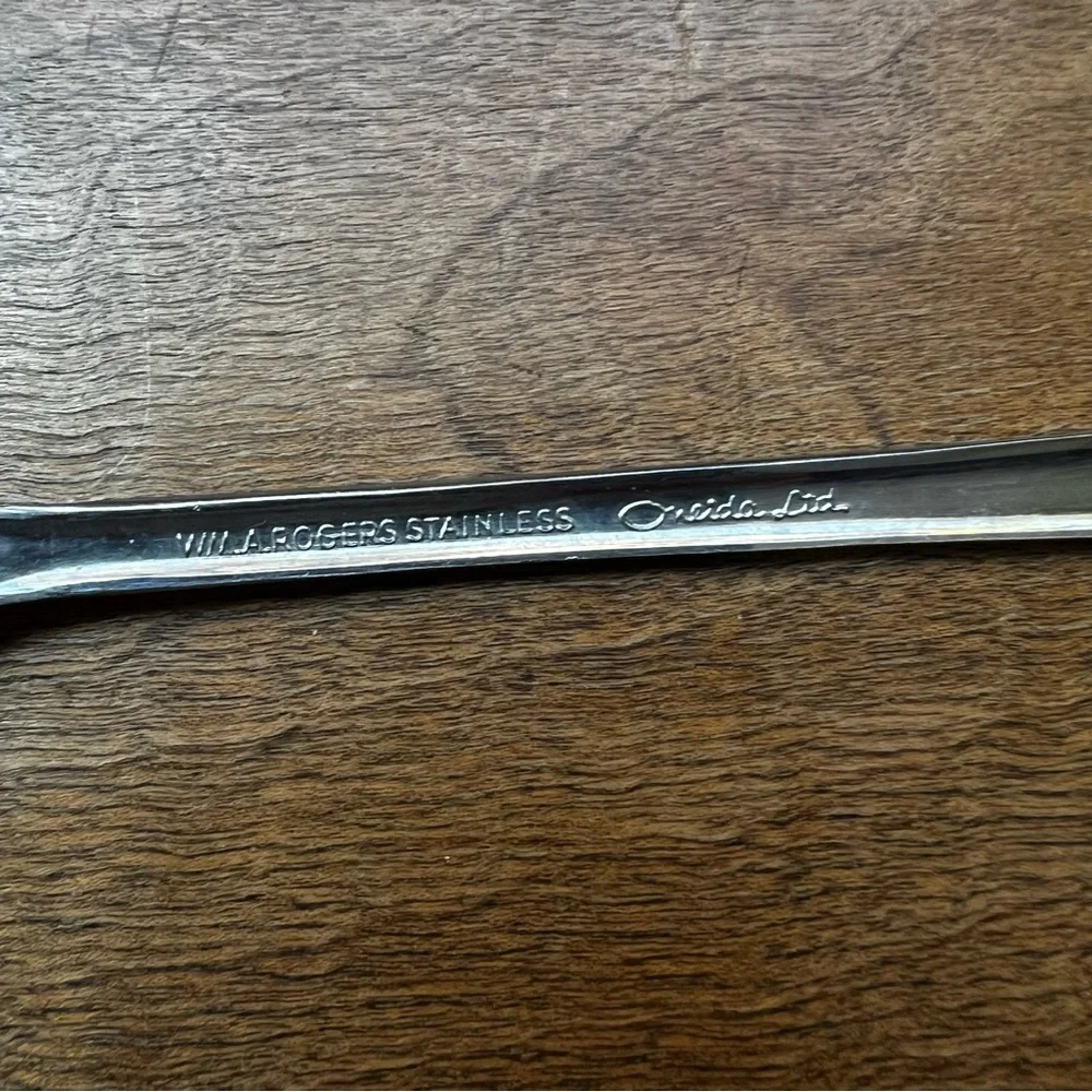 Vintage Oneida Fenway WM A Rogers Cocktail Seafood Fork Stainless Steel Set of 7